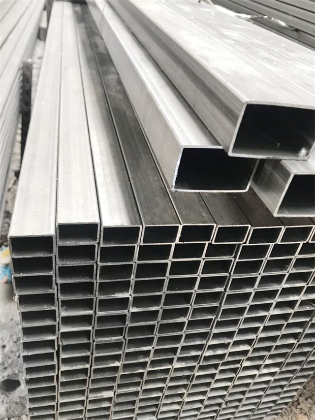 乌伊岭Q235B镀锌矩形管